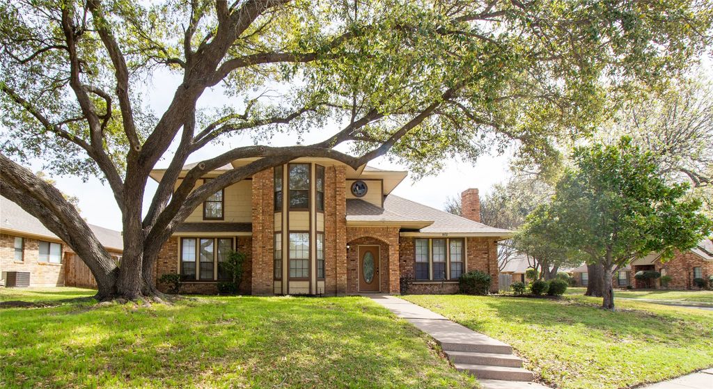 1602 Camelot Lane, Rowlett, TX 75088