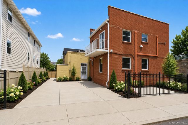2686 E 12th Street, Brooklyn, NY 11235