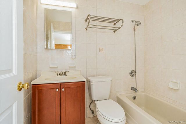 2686 E 12th Street, Brooklyn, NY 11235