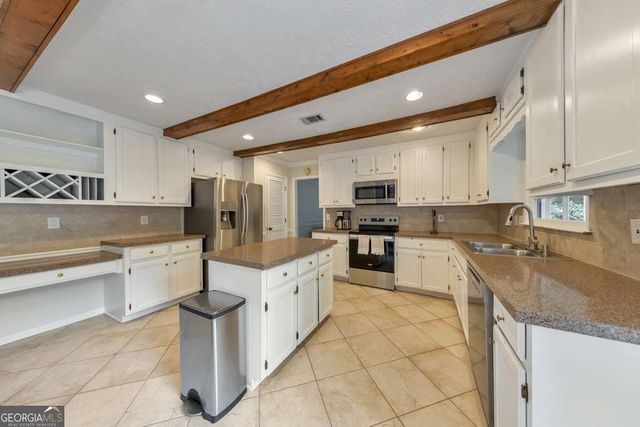 2248 Chimney Swift Circle, Marietta, GA 30062