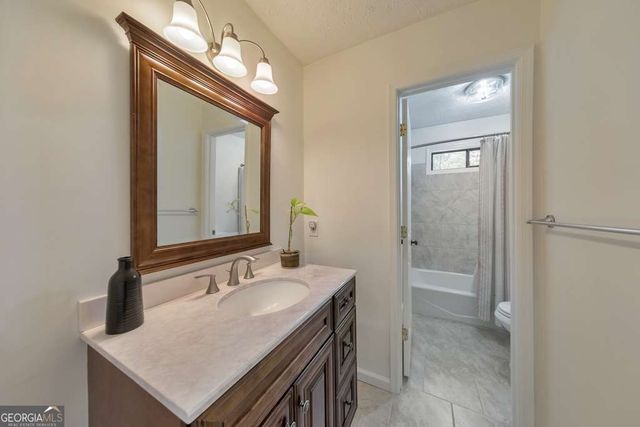 2248 Chimney Swift Circle, Marietta, GA 30062