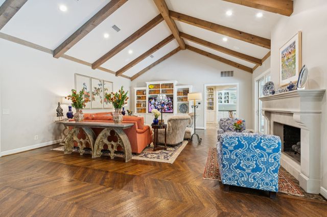 5629 Yolanda Circle, Dallas, TX 75229