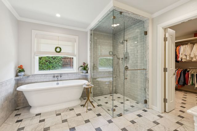 5629 Yolanda Circle, Dallas, TX 75229