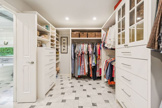 5629 Yolanda Circle, Dallas, TX 75229