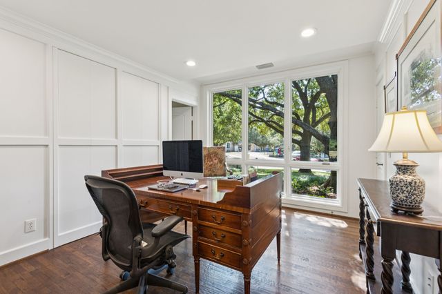 5629 Yolanda Circle, Dallas, TX 75229