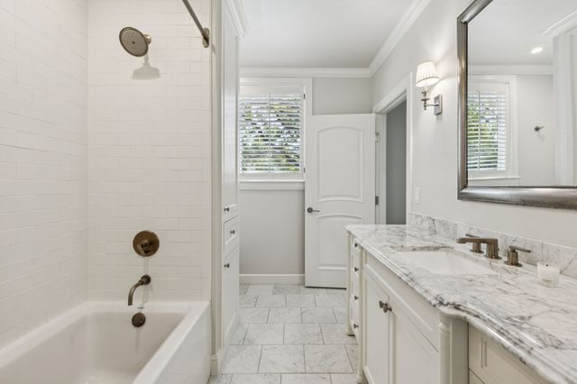 5629 Yolanda Circle, Dallas, TX 75229