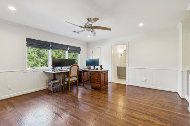 5629 Yolanda Circle, Dallas, TX 75229