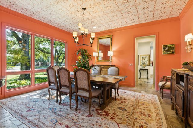 5629 Yolanda Circle, Dallas, TX 75229