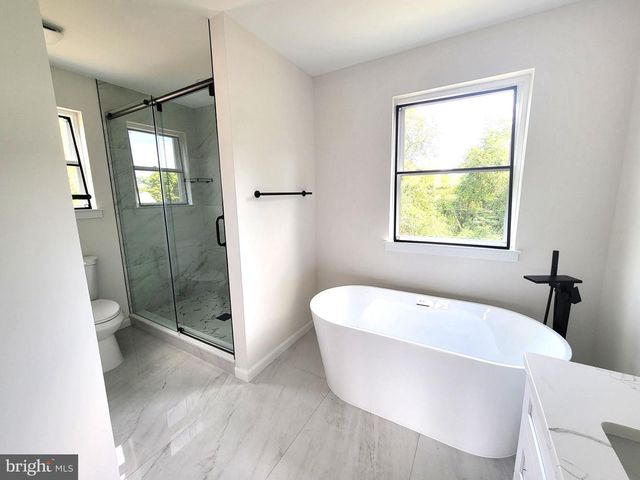 103 HEATHERWOOD DR, Vineland, NJ 08360