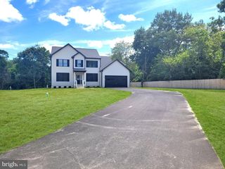 103 HEATHERWOOD DR, Vineland, NJ 08360
