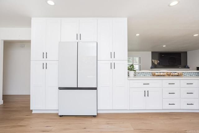 5627 Yerba Anita, San Diego, CA 92115