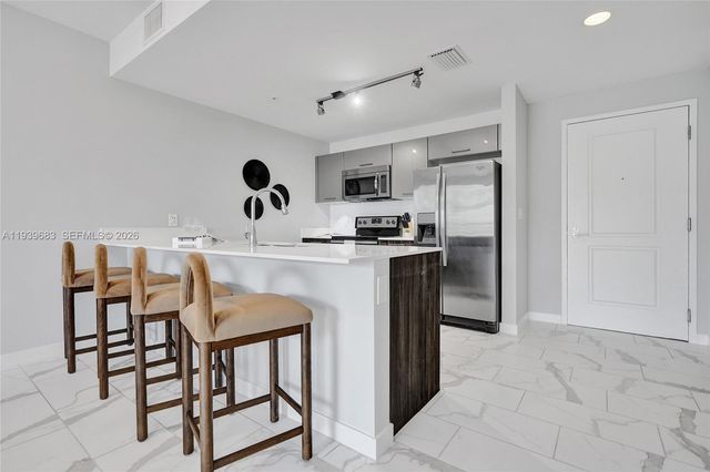 101 E Camino Real 830, Boca Raton, FL 33432