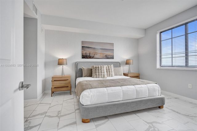 101 E Camino Real 830, Boca Raton, FL 33432