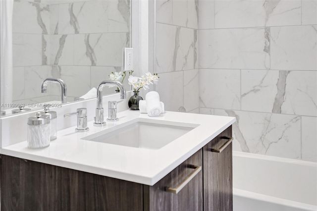 101 E Camino Real 830, Boca Raton, FL 33432