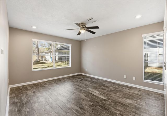3424 Balboa Circle 48, Montgomery, TX 77356
