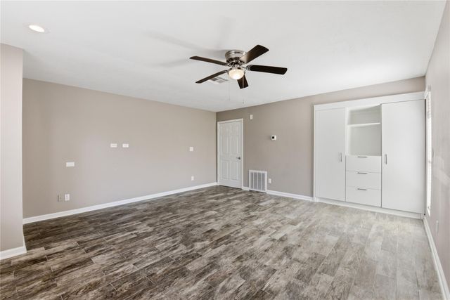 3424 Balboa Circle 48, Montgomery, TX 77356