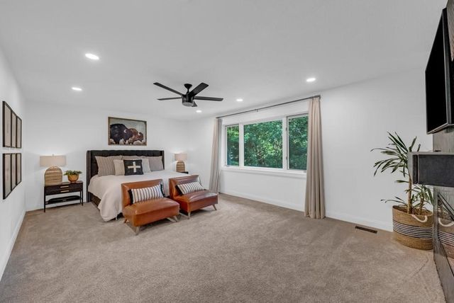 2505 NE 97th. Place, Ankeny, IA 50021