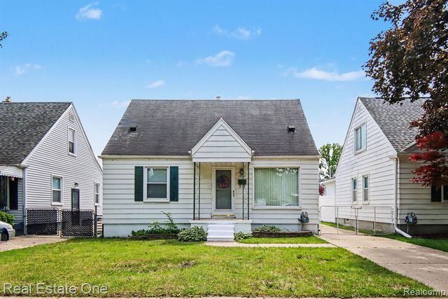 13711 Backus Street, Southgate, MI 48195
