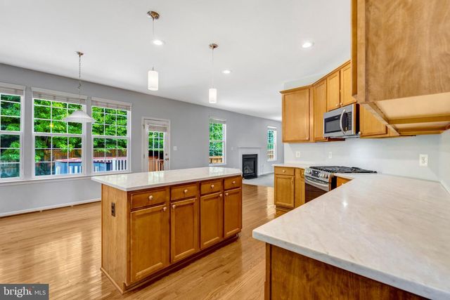 3000 AMERICAN EAGLE BLVD, Woodbridge, VA 22191