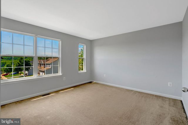 3000 AMERICAN EAGLE BLVD, Woodbridge, VA 22191