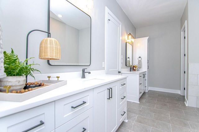 4917 Lake Vista Drive, Benton, AR 72019