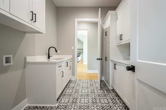 4917 Lake Vista Drive, Benton, AR 72019