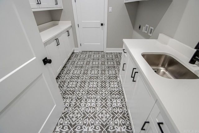 4917 Lake Vista Drive, Benton, AR 72019