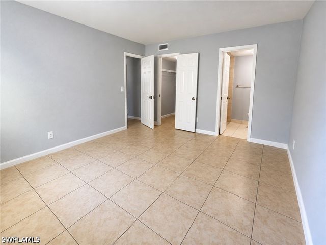 4601 Bayshore DR A1, Naples, FL 34112