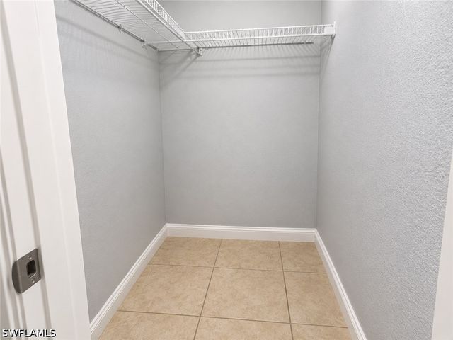 4601 Bayshore DR A1, Naples, FL 34112