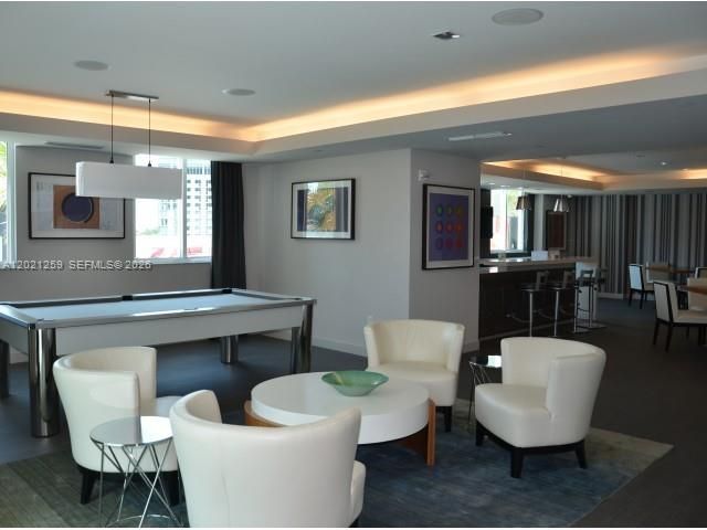 110 SW 12th St 707, Miami, FL 33130