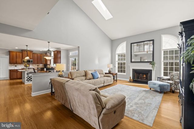 108 DANTON LN, Mullica Hill, NJ 08062