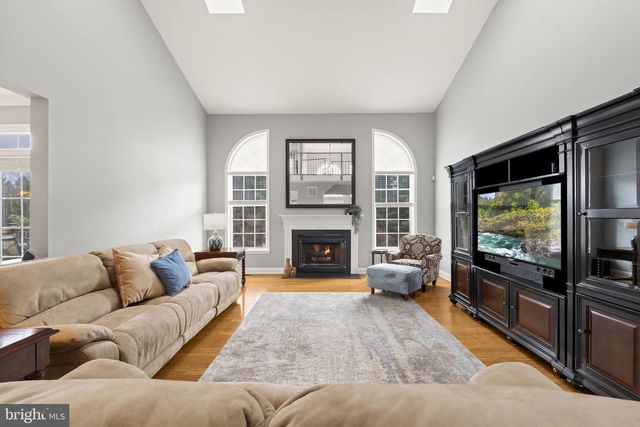 108 DANTON LN, Mullica Hill, NJ 08062