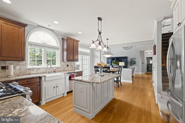 108 DANTON LN, Mullica Hill, NJ 08062