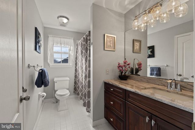 108 DANTON LN, Mullica Hill, NJ 08062