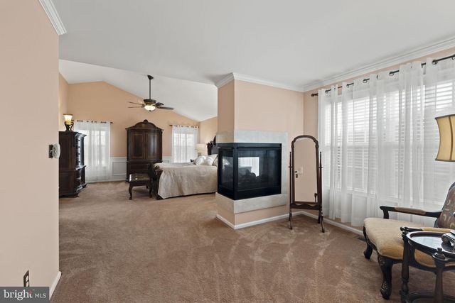 108 DANTON LN, Mullica Hill, NJ 08062