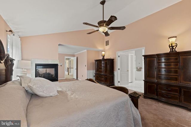 108 DANTON LN, Mullica Hill, NJ 08062