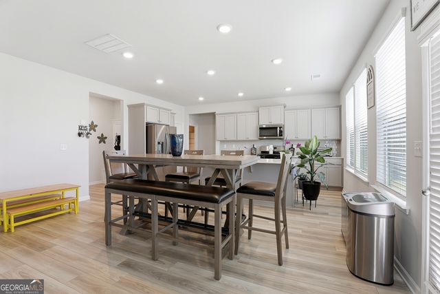 2000 Carolyn Dixon Way, Fayetteville, GA 30214