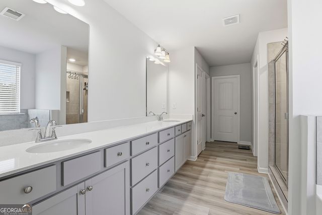 2000 Carolyn Dixon Way, Fayetteville, GA 30214