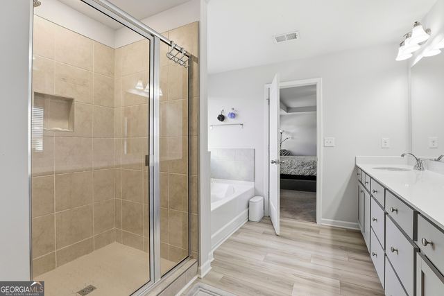 2000 Carolyn Dixon Way, Fayetteville, GA 30214