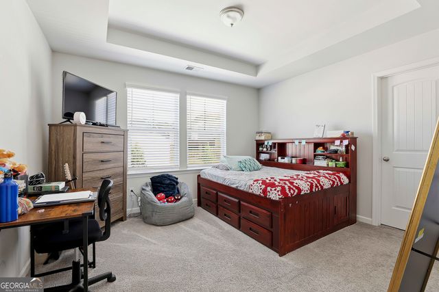 2000 Carolyn Dixon Way, Fayetteville, GA 30214