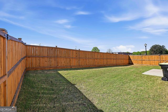 2000 Carolyn Dixon Way, Fayetteville, GA 30214