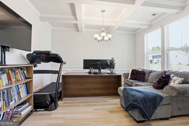 2000 Carolyn Dixon Way, Fayetteville, GA 30214