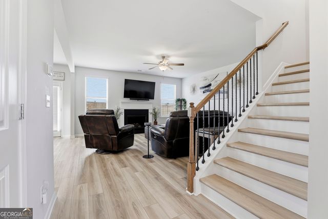 2000 Carolyn Dixon Way, Fayetteville, GA 30214