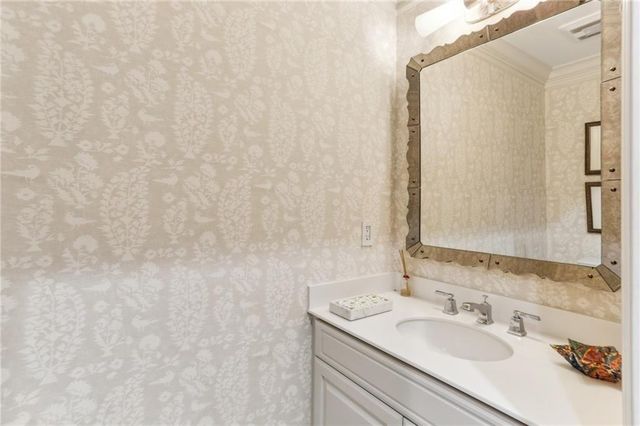 2466 Brookhaven NE Place, Brookhaven, GA 30319