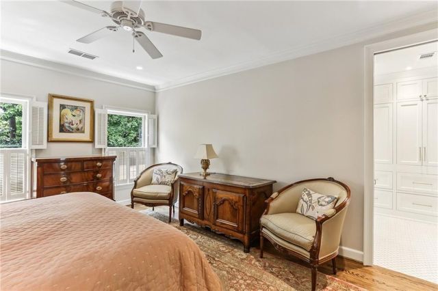 2466 Brookhaven NE Place, Brookhaven, GA 30319