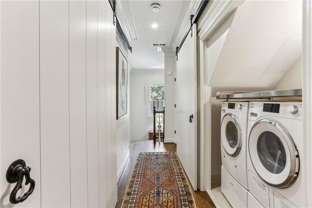 2466 Brookhaven NE Place, Brookhaven, GA 30319