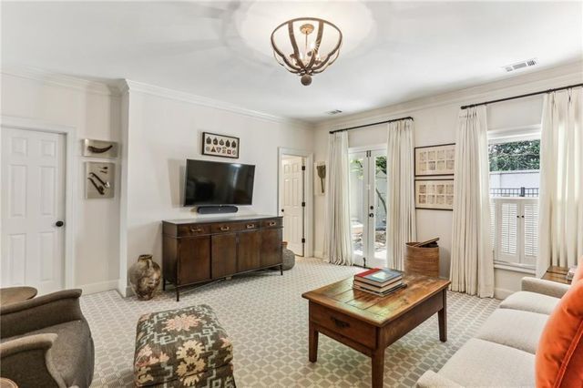 2466 Brookhaven NE Place, Brookhaven, GA 30319