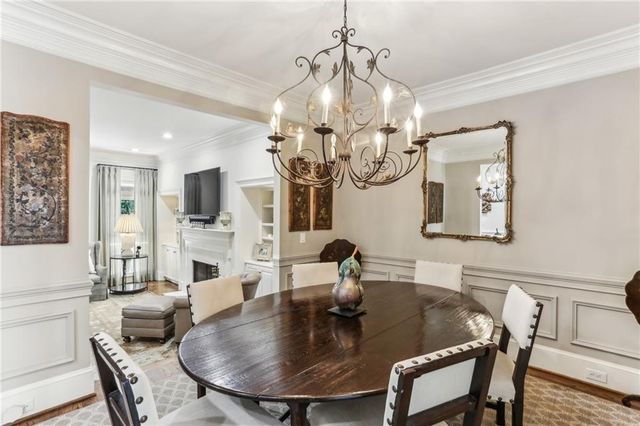 2466 Brookhaven NE Place, Brookhaven, GA 30319