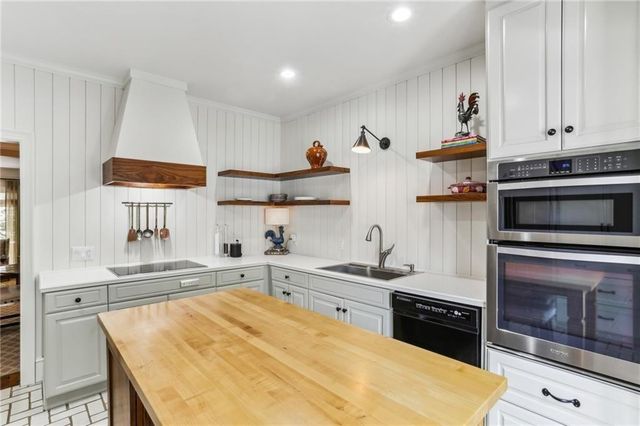 2466 Brookhaven NE Place, Brookhaven, GA 30319