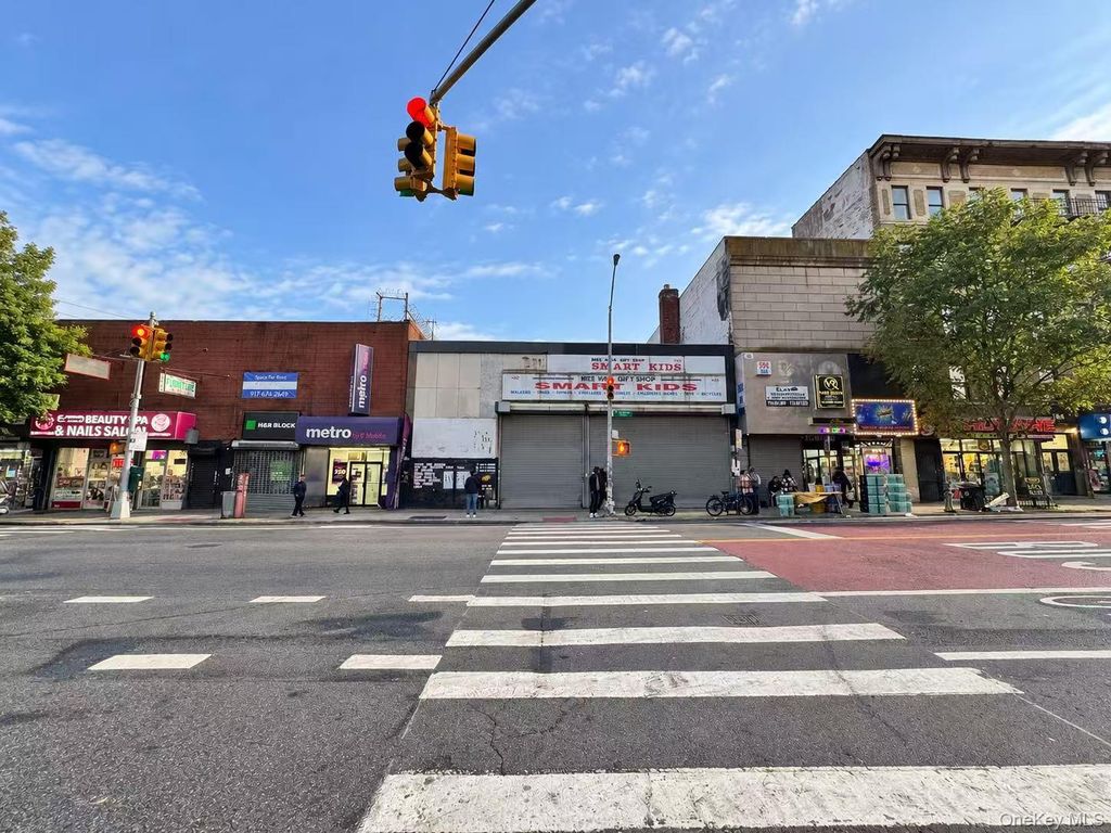 790 Tremont Avenue, Bronx, NY 10460 — photo 2